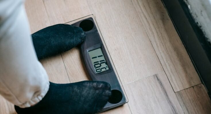 How Can I Lose Those Extra Pounds? A Comprehensive Guide