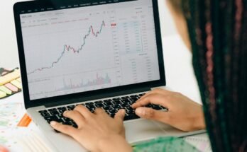 Data Management and Privacy: A Comprehensive Overview